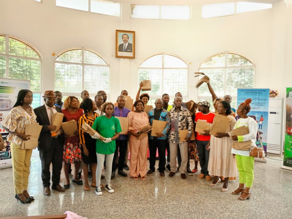 Article : La mairie de Yaoundé 1er propose l&rsquo;usage des ecobags