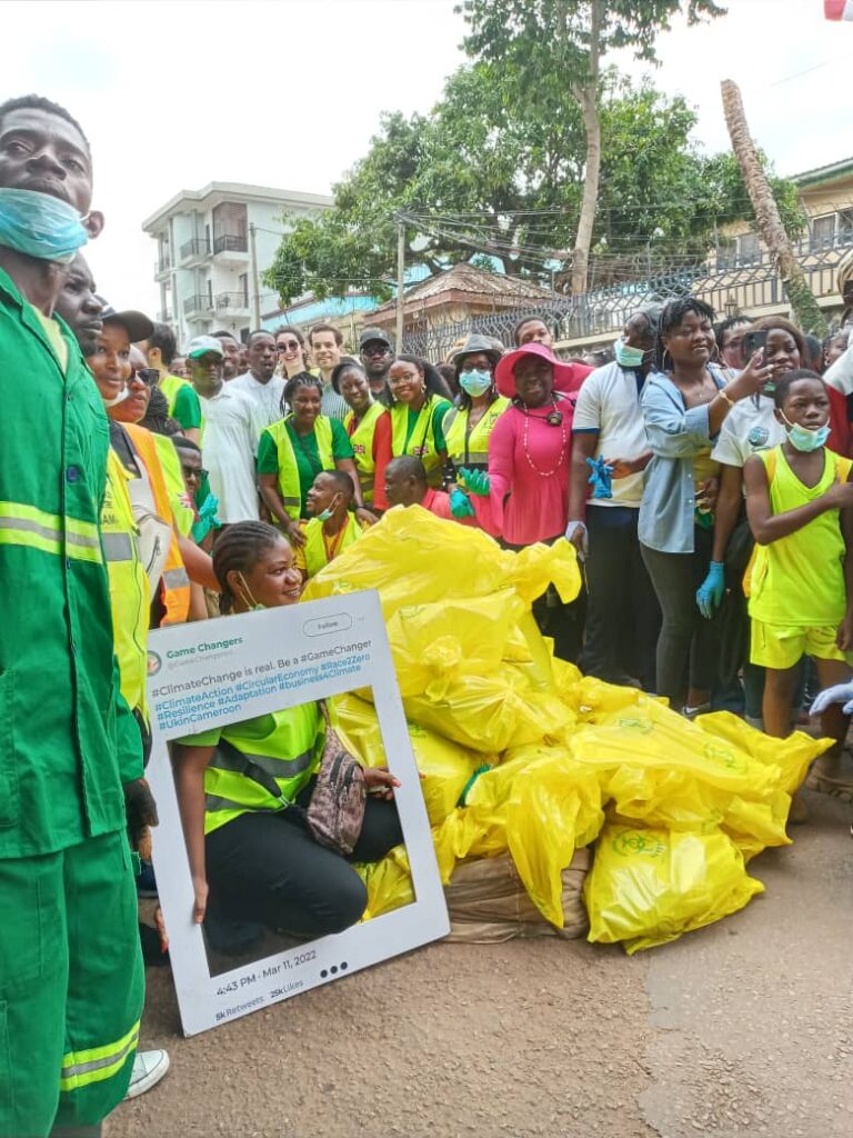 Article : Mairie de Yaoundé 1er: La campagne  » marcher et nettoyer  » en adjuvant à l&rsquo;opération Cité-propre